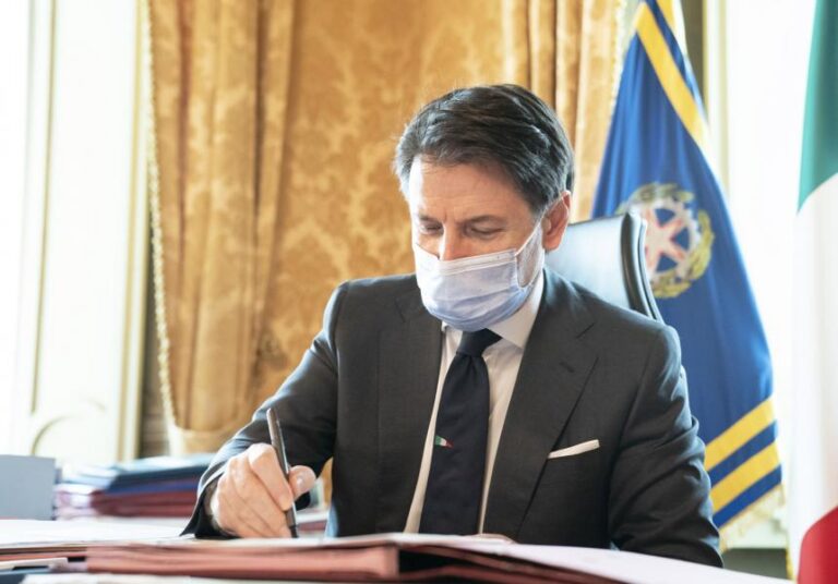 Covid 19: firmato nella notte il Dpcm dal premier Conte