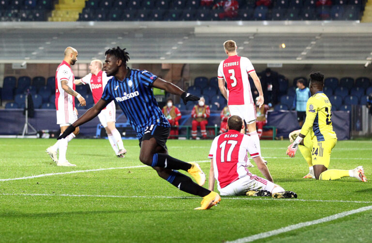 Champions: Atalanta-Ajax 2-2. Dea strepitosa nel secondo tempo rimonta lo 0-2