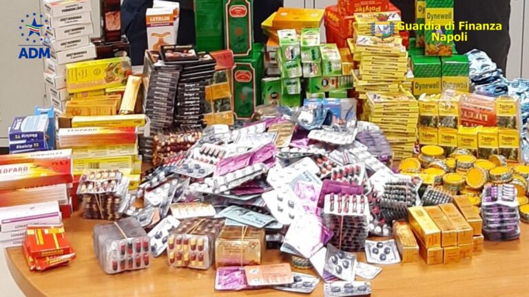 Napoli: la Guardia di Finanza sequestra 3700 compresse di medicinali illegali