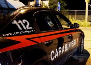 Non si ferma al posto di controllo e colpisce Carabiniere. 50enne arrestato