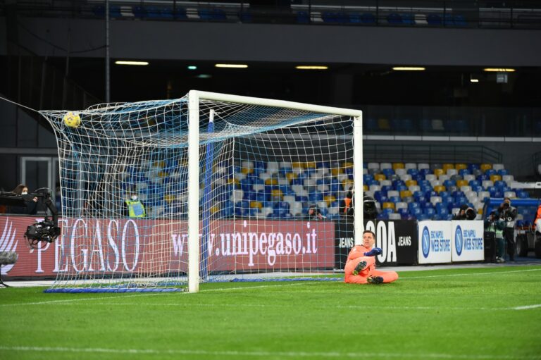 Napoli batte Juventus 1-0 con il gol numero 100 di Insigne