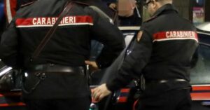 “Papà mamma ti tradisce”. Carabinieri arrestano una donna di 28 anni per maltrattamenti