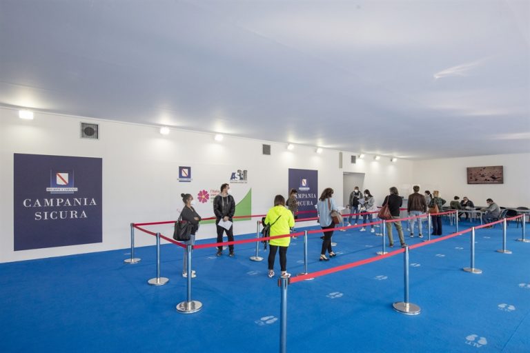 Vaccini: Napoli, cinque giorni di open day alla Fagianeria, dal 30 agosto al 3 settembre