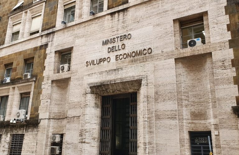 Metalmeccanici Caserta, la Ugl: apettative disattese, nessuna fiducia in Softlab
