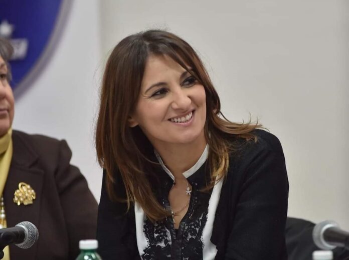 Presidente Angela Letizia