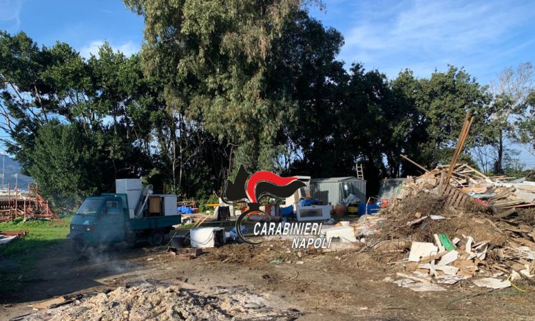 Procida: Sicurezza ambientale. Carabinieri denunciano 3 persone. Area da 10mila metri quadrati sequestrata