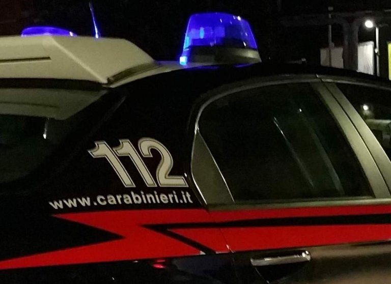 Truffe e furti: i carabinieri allontanano con foglio di via pregiudicato