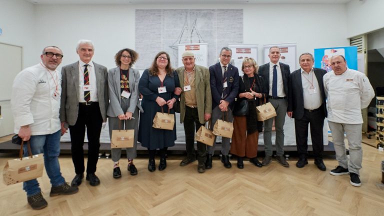 Il miglior panettone innovativo di Re Panettone Napoli 2021 è il “Panconciato” della Pasticceria Cappiello