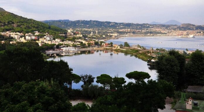 Lago Lucrino