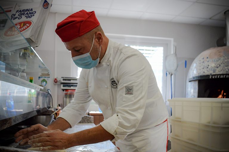 Prodotti biologici e niente sprechi: Unigus punta sull’eco-pizza