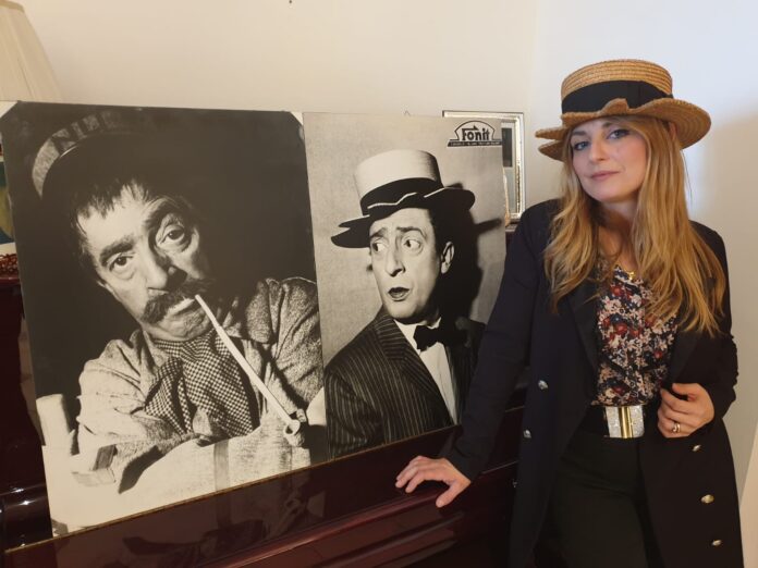 alessia moio con la paglietta di nino taranto foto
