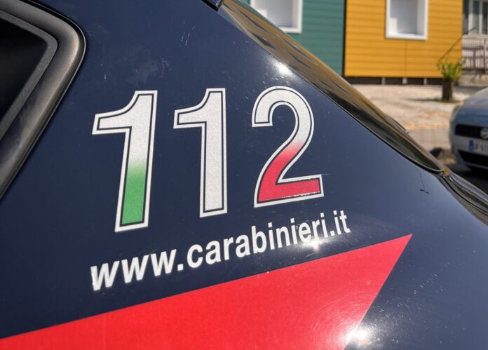 Carabinieri davanti all’abitazione a San Paolo Bel Sito – archivio