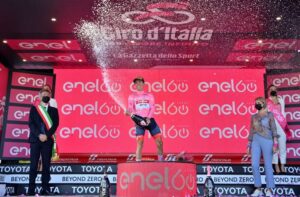 Giro d’Italia, ecco la Napoli – Napoli, la tappa più bella al mondo