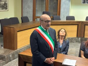 Pomigliano: Russo proclamato sindaco, nominati gli assessori a tempo di record