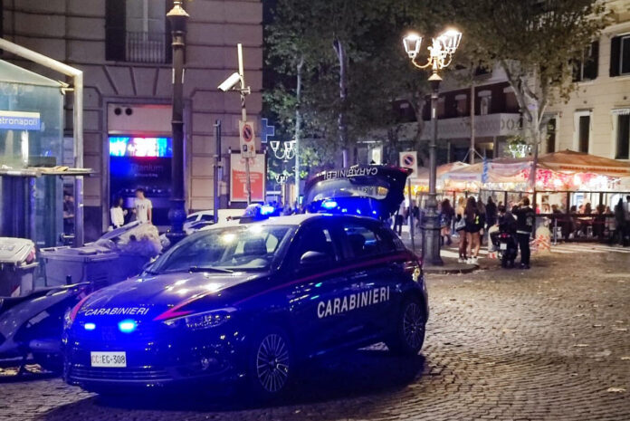 I Carabinieri in Piazza Vanvitelli (Vomero) a Napoli