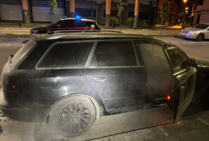 Acerra: incendia un’auto e poi si ferma ad ammirare il rogo. 40enne arrestato dai Carabinieri