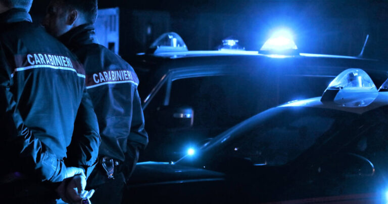 Blitz dei Carabinieri a Napoli con 31 arresti per traffico di droga e camorra