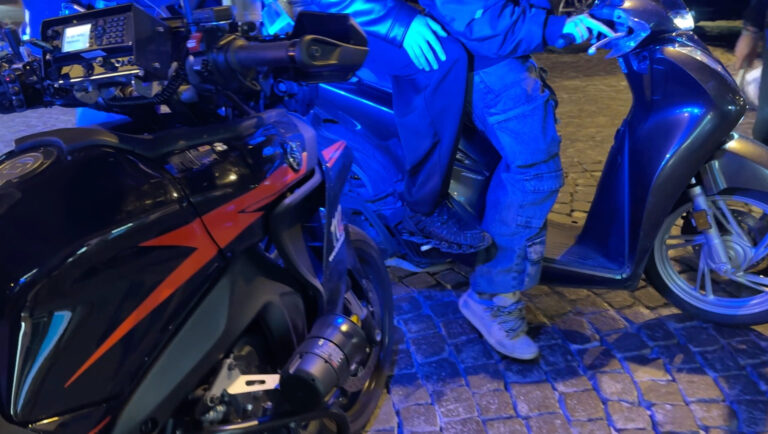 Spaccio nella movida di piazza Bellini, 31enne arrestato dai Carabinieri