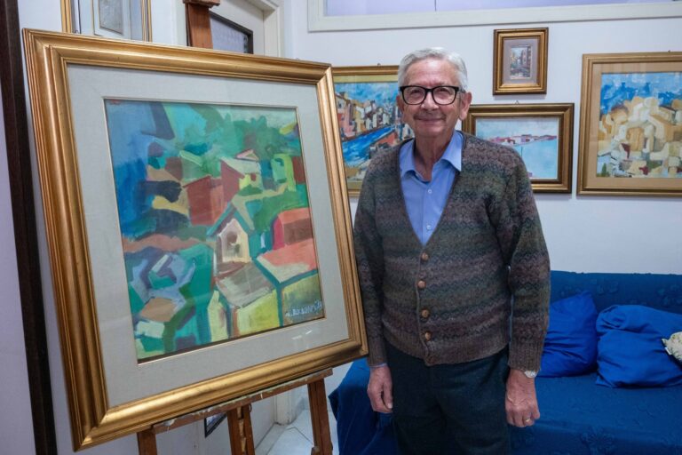 “Liriche di Colori: Paesaggi e Visioni”: a Pomigliano d’Arco la mostra personale di pittura di Armando Picone