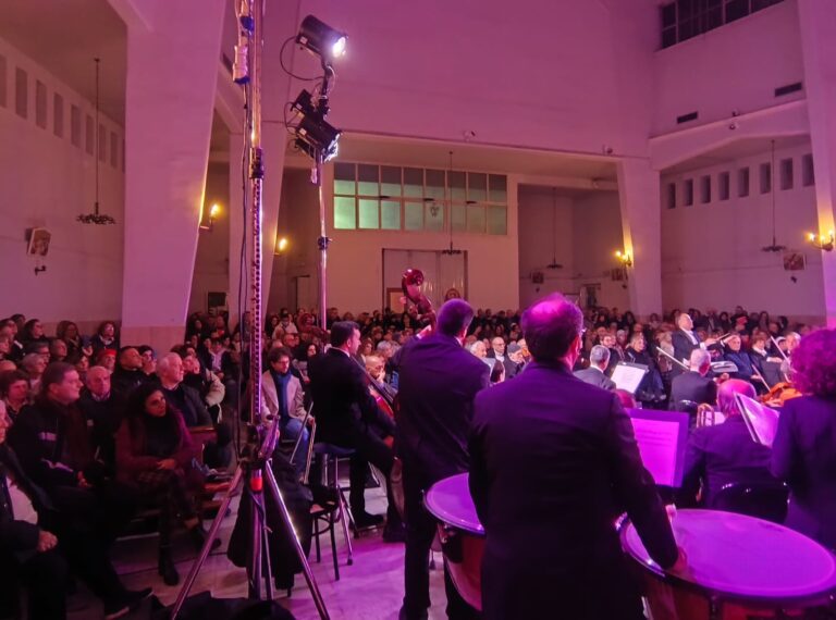 Grande successo per il Concerto dell’Epifania a Pomigliano d’Arco: i Cantori di Posillipo incantano il pubblico