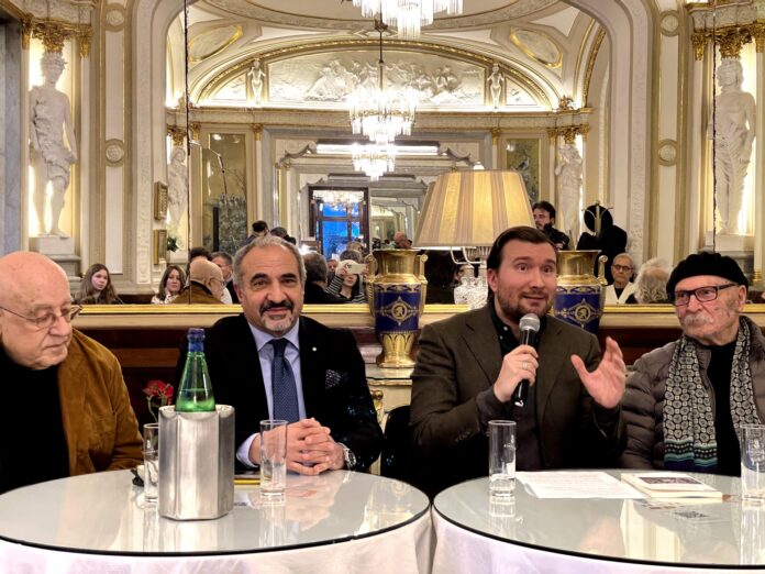 UN momento della presentazione Giuseppe Giorgio foto 1 okok