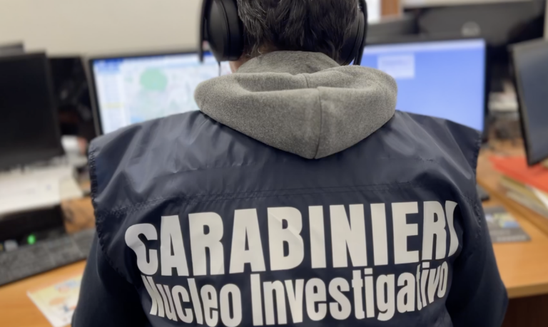 Napoli, 13 arresti per il delivery della droga del clan Contini