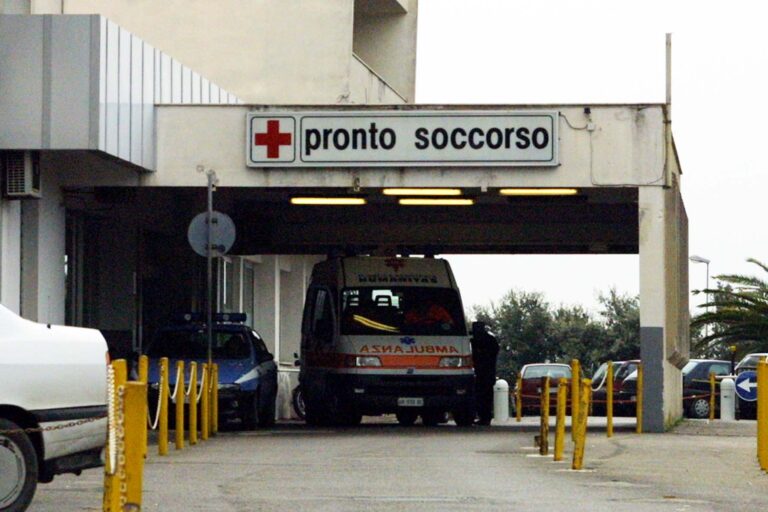 Salerno, sette medici indagati per la morte di Cristina Pagliarulo: disposta l’autopsia sulla salma