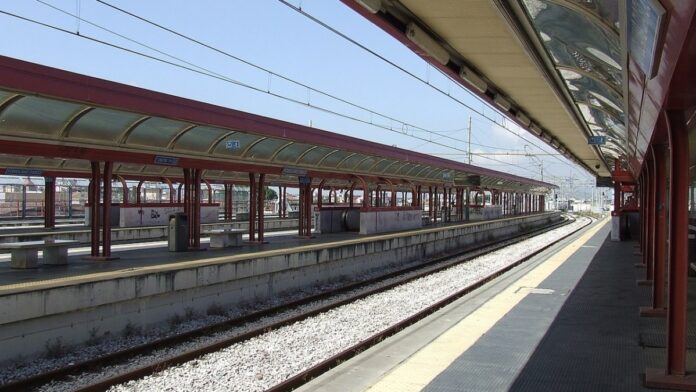 stazione di pomigliano darco