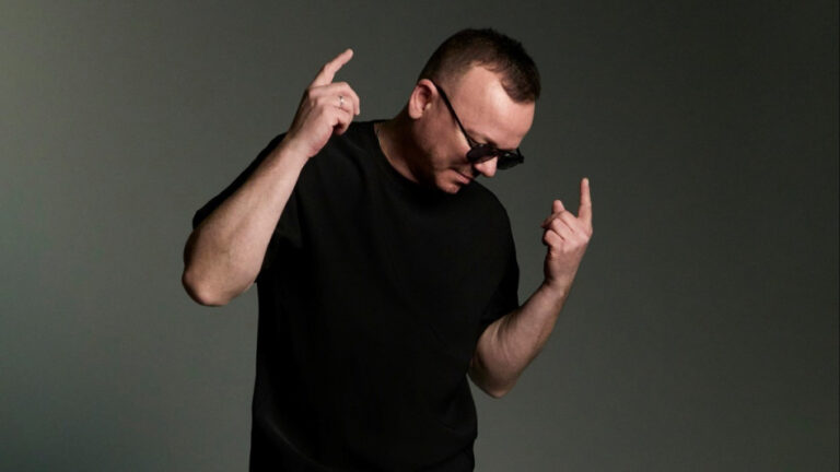 Gigi D’Alessio: dall’8 giugno 2026 10 nuove date alla Reggia di Caserta