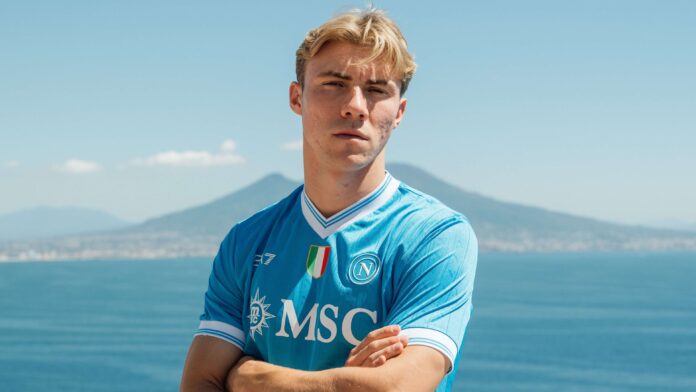Hoylund Napoli