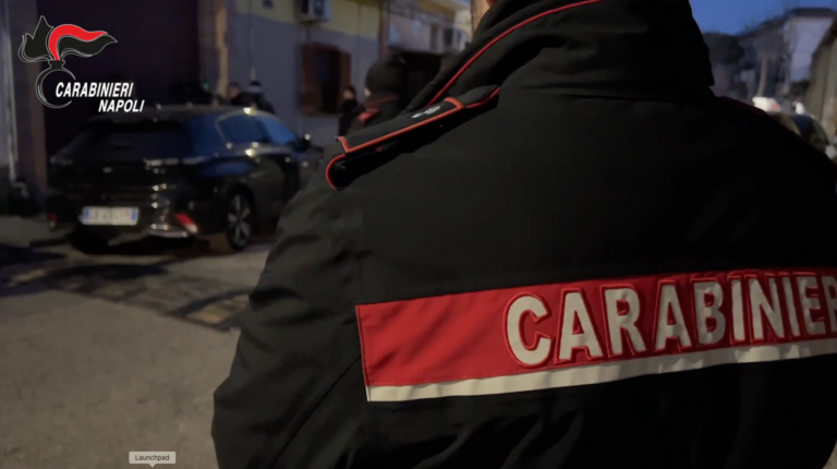 Napoli, rottura della pax mafiosa a San Giovanni a Teduccio: due arresti per “stesa” di Pasqua