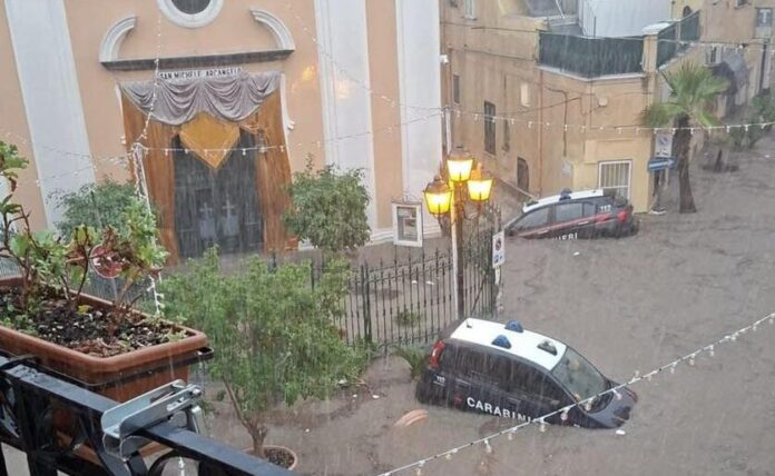 ischia carabinieri