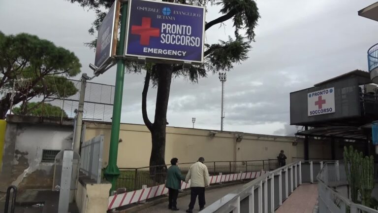 Donna di 23 anni uccisa a Napoli con coltellata alla schiena