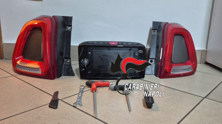 Napoli, ladro in bici per un furto “all’antica”: arrestato 46enne dai Carabinieri