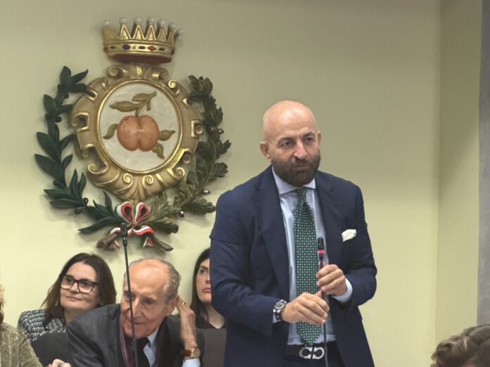 L'Assessore al Bilancio Mattia De Cicco illustra al Consiglio Comunale il bilancio di previsione
