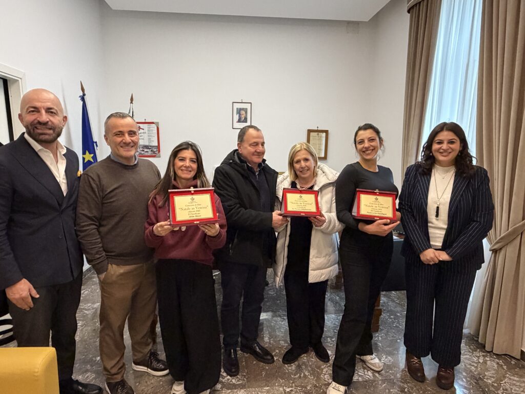 Natale in Vetrina 2025, premiate le migliori vetrine a Pomigliano