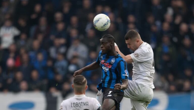 L’Atalanta rimonta e batte il Napoli 2 a 1
