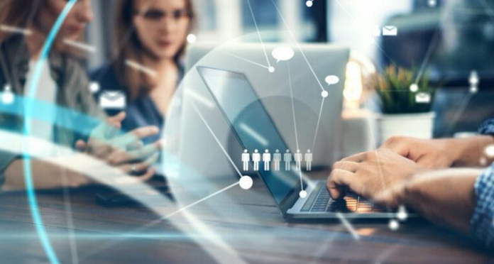 Formazione aziendale su intelligenza artificiale e competenze digitali