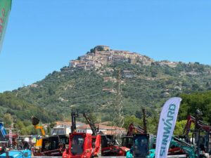 Castellabate, il Polo M.M.T. cresce ancora: successo per la seconda edizione Castellabate, il Polo M.M.T. cresce ancora: successo per la seconda edizione