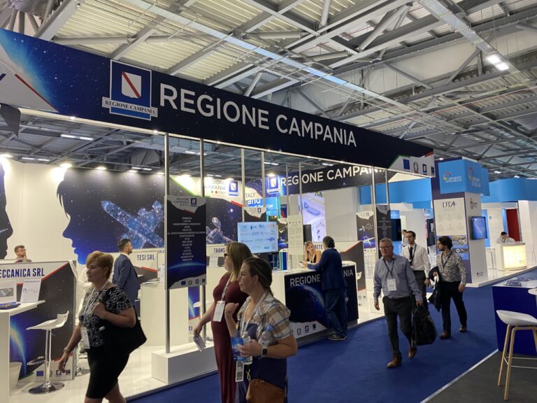 Regione Campania presenta dieci eccellenze aerospaziali al BEX 2026 di Rimini