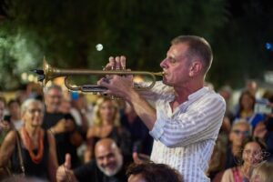 MONTECORICE CELEBRA LA GRANDE MUSICA E L’UMANITÀ: AL MAESTRO FABRIZIO BOSSO LE CHIAVI DELLA CITTÀ