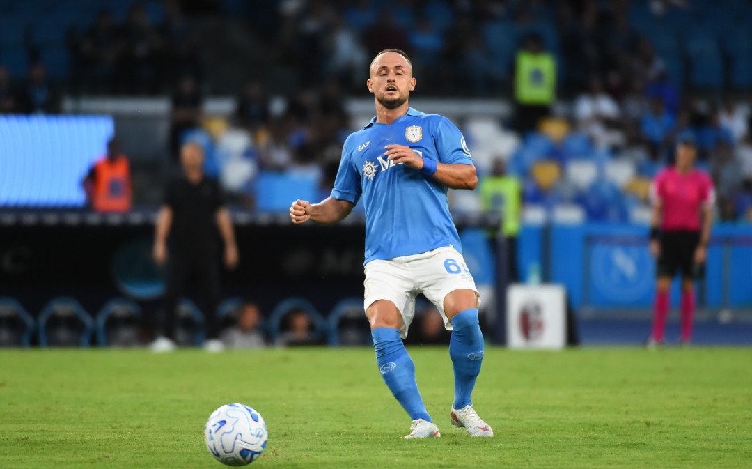 il napoli torna a vincere al maradona battuto il bologna 1 a 0 da Primacampania.it il napoli torna a vincere al maradona battuto il bologna 1 a 0
