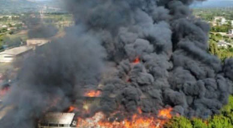 incendio ad airola la riflessione di un caudino la nostra terra muore nell8217inettitudine della politica da Primacampania.it incendio ad airola la riflessione di un caudino la nostra terra muore nell8217inettitudine della politica
