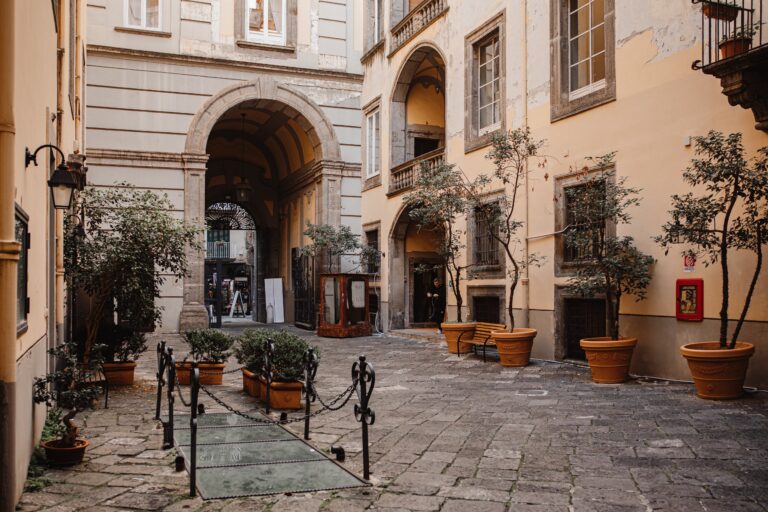 A Napoli la presentazione del libro su Francesco del Giudice, pioniere dei pompieri