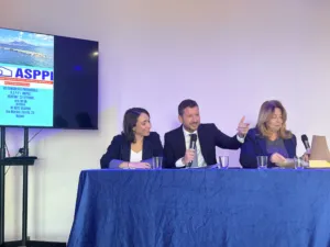 VII Congresso dell’A.S.P.P.I . sede Provinciale di Napoli: Riconferma degli Organi Direttivi VII Congresso dell’A.S.P.P.I . sede Provinciale di Napoli: Riconferma degli Organi Direttivi