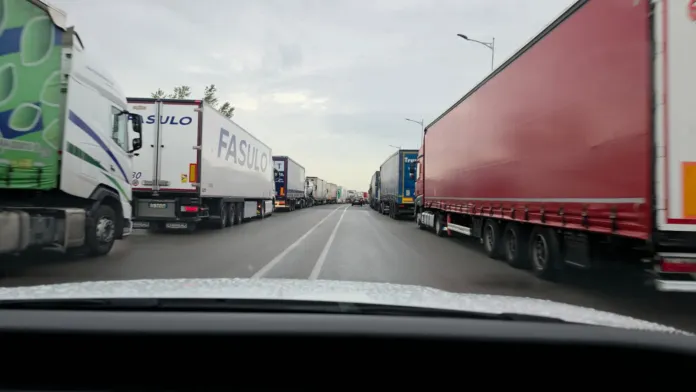 protesta-autotrasportatori-puglia.jpg