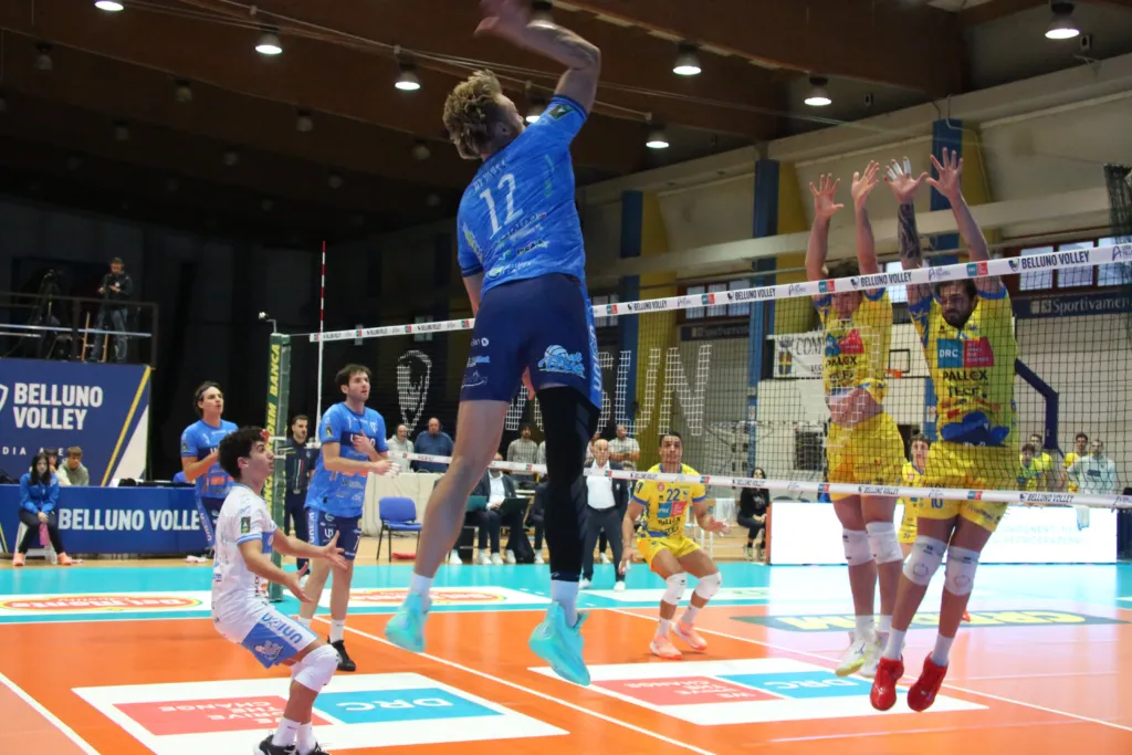 union napoli prepara la trasferta di serie a2 a belluno dopo il successo su macerata da Primacampania.it union napoli prepara la trasferta di serie a2 a belluno dopo il successo su macerata