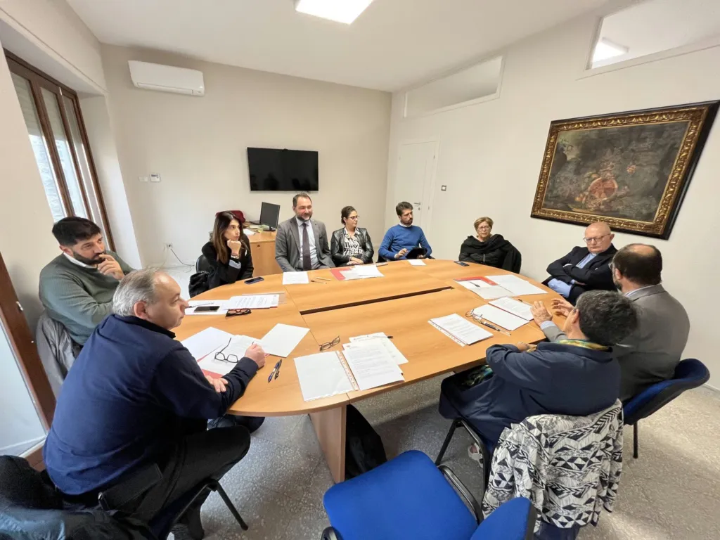 accordo a salerno per la comunit224 energetica rinnovabile solidale contro la povert224 da Primacampania.it accordo a salerno per la comunit224 energetica rinnovabile solidale contro la povert224